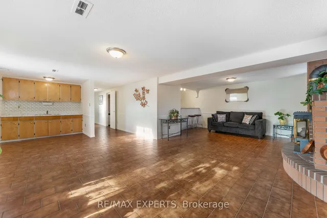 Additional image 7 of 16 Islay Crt