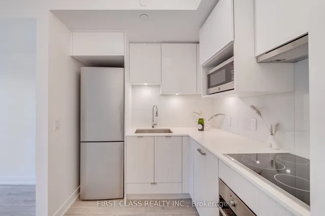 Additional image 13 of 195 Redpath Ave Unit 3414