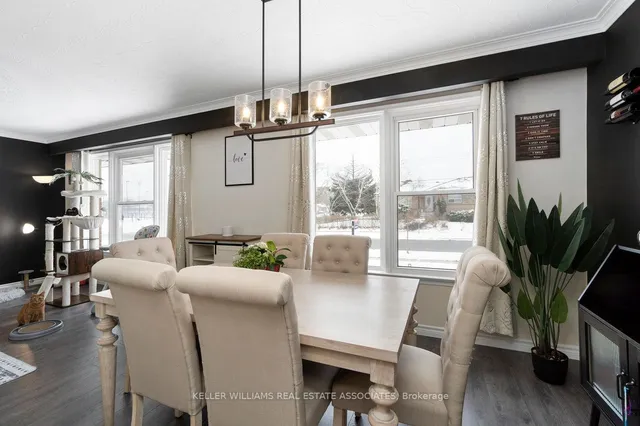 Additional image 12 of 53 Amoro Dr