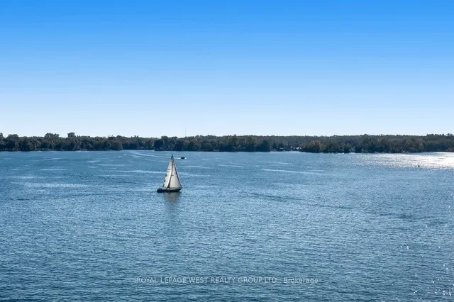 Additional image 35 of 29 Queens Quay Unit 904