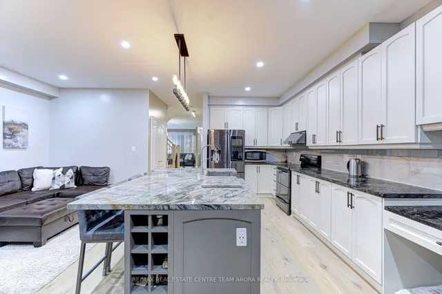 Additional image 13 of 8 Kawana Rd