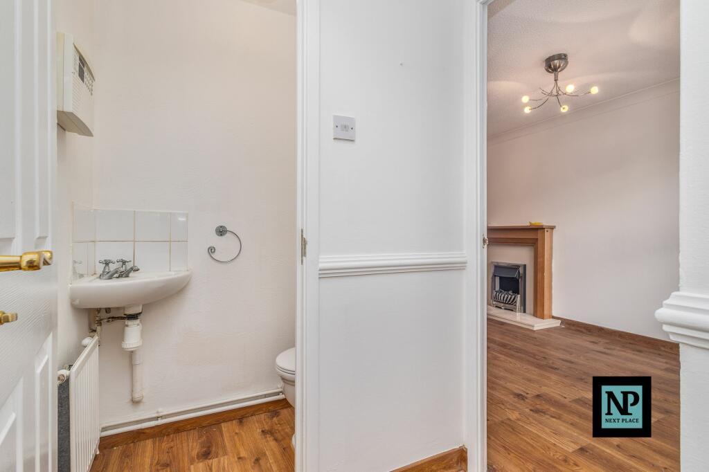 Additional image 2 of Celandine, Tamworth, B77