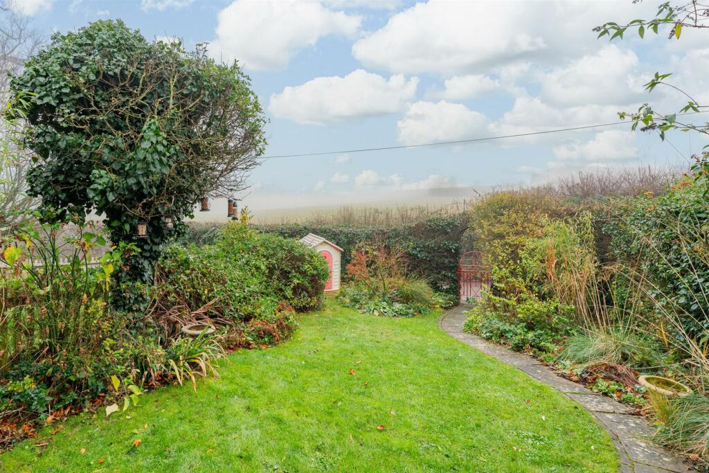 Additional image 24 of Tewin Hill, Tewin, Welwyn