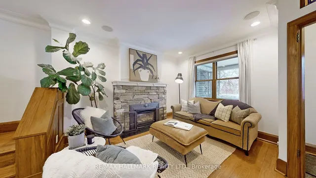 Additional image 3 of 135 Woodycrest Ave