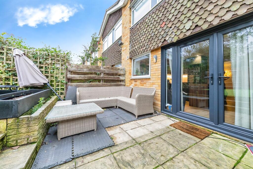 Additional image 13 of Park Meadow, Hatfield