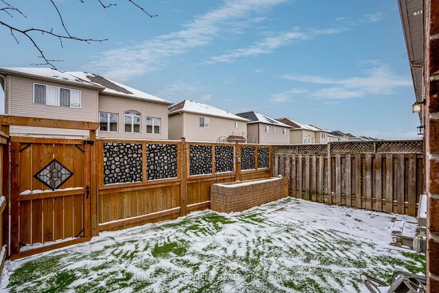 Additional image 29 of 24 Marina Point Cres