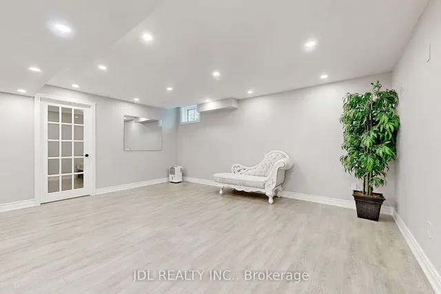 Additional image 28 of 2020 Quinte St