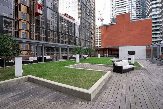 Additional image 17 of 8 Mercer St Unit 605