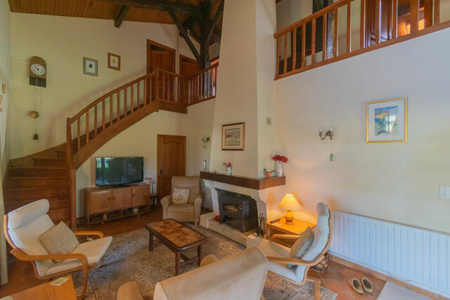 Primary image of Gontaud-De-Nogaret, Aquitaine, 47400, France