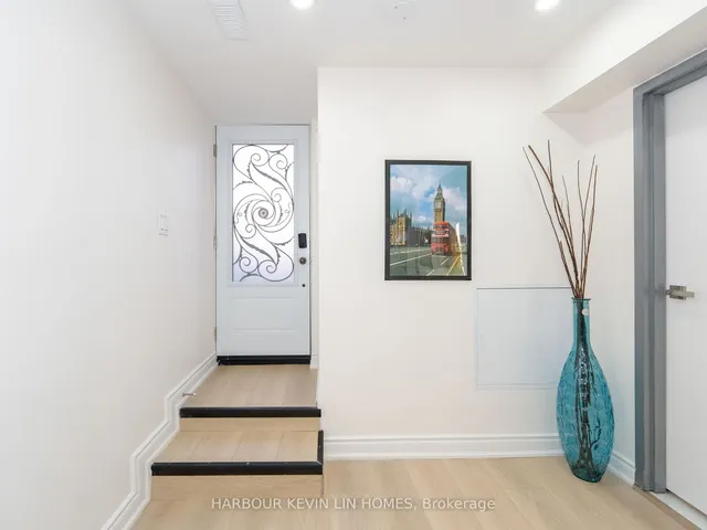 Additional image 24 of 105 Westlake Ave