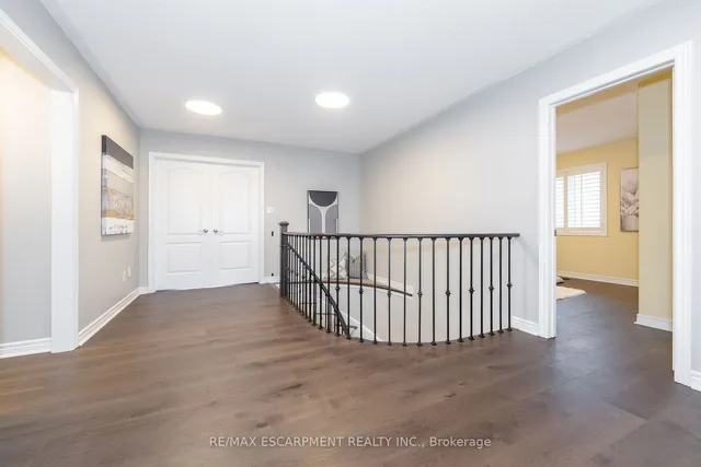 Additional image 21 of 1185 Lindenrock Dr