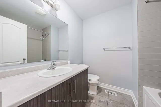 Additional image 26 of 23 Little Britain Cres