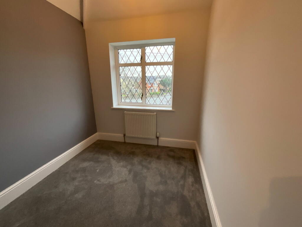 Additional image 10 of HALESOWEN, Summerfields Avenue