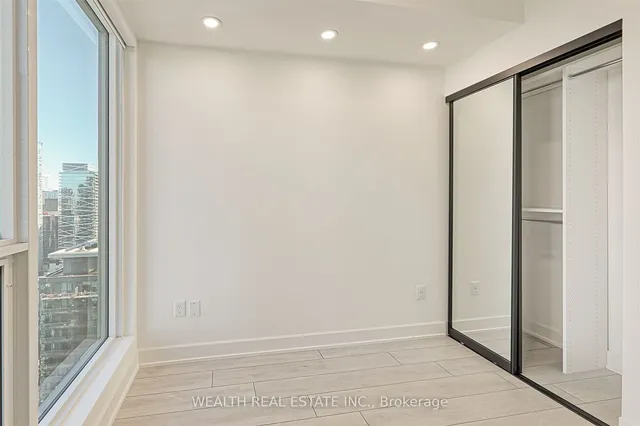 Additional image 17 of 35 Mercer St Unit 3710