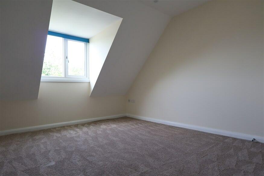 Additional image 5 of Southdown Road, Harpenden, AL5