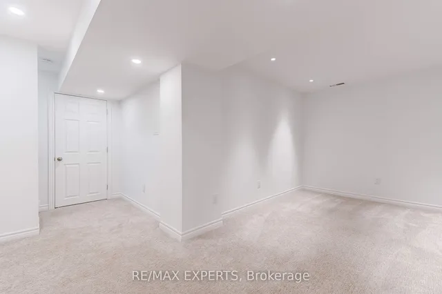 Additional image 25 of 174 Powell Dr