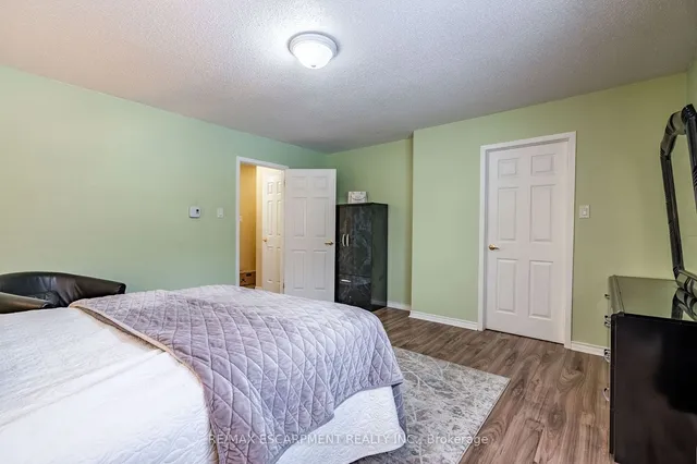 Additional image 22 of 1493 Ester Dr