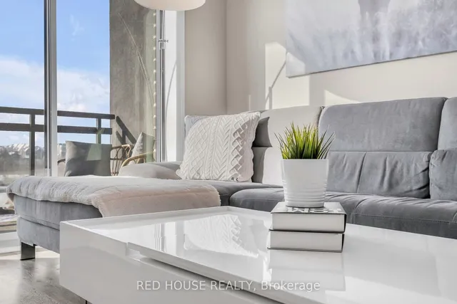 Additional image 25 of 102 Grovewood Common Unit 324