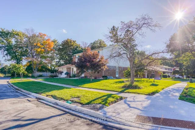 Additional image 2 of 1 Prince Hal Cres
