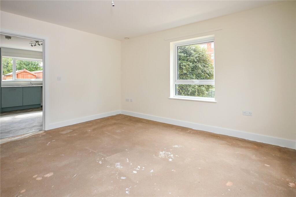 Additional image 11 of Burcot Close, Bromsgrove, Worcestershire, B60