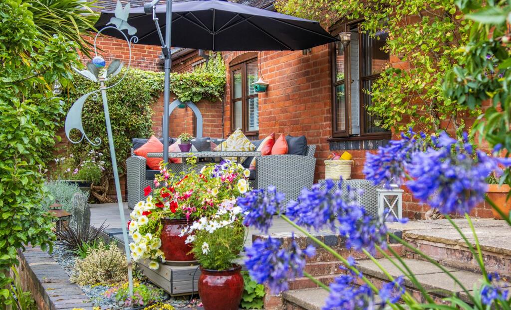 Additional image 4 of Fockbury Road, Dodford, B61