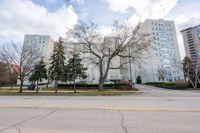 Additional image 29 of 5280 Lakeshore Rd Unit 911