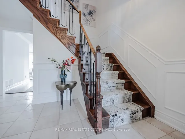 Additional image 7 of 28 Huntley Crt