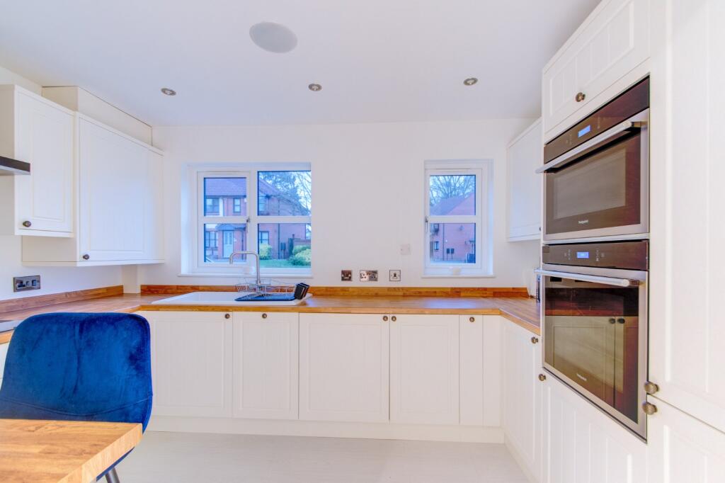Additional image 11 of Pinewoods, Northfield, Birmingham, West Midlands, B31