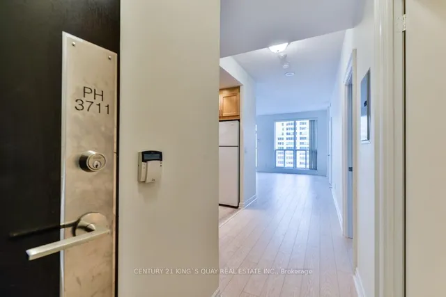 Additional image 3 of 8 Park Rd Unit 3711