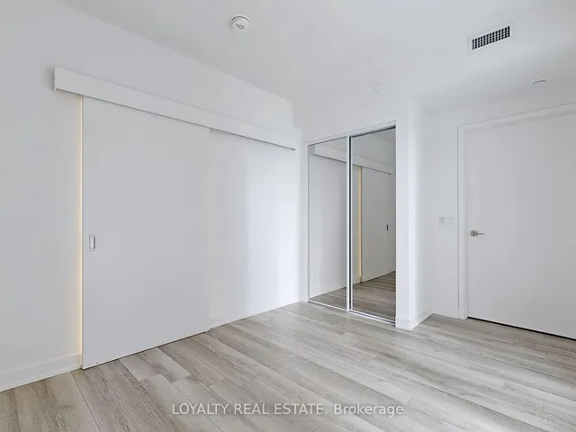 Additional image 19 of 230 Simcoe St Unit 2312