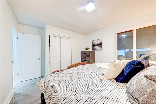 Additional image 19 of 109 Crittenden Sq