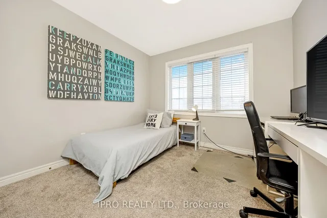 Additional image 25 of 39 Silver Egret Rd