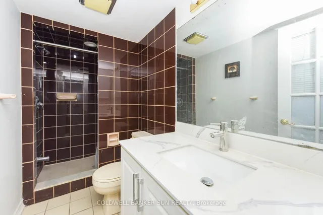 Additional image 32 of 116 Floribunda Cres