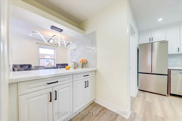 Additional image 13 of 3 Tulip Dr