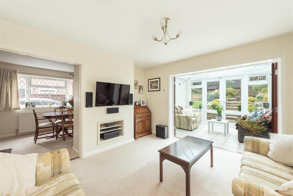 Additional image 14 of Wroxham Way, Harpenden