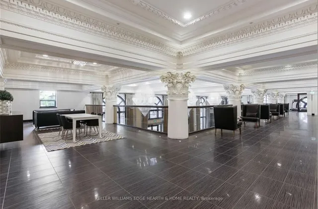 Additional image 8 of 112 King St Unit PH 6