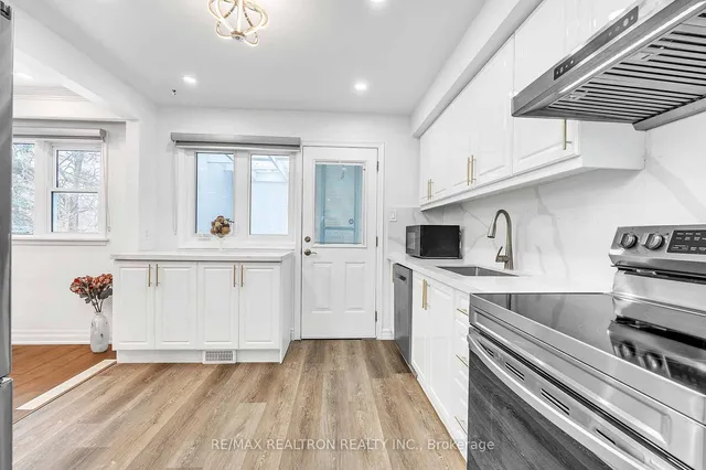 Additional image 16 of 51 Bowerbank Dr