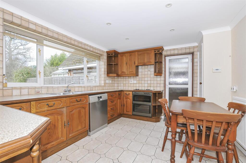 Additional image 13 of West Riding, Bricket Wood, St. Albans