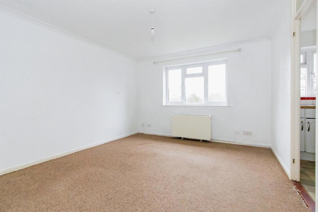 Additional image 11 of York Place, Yeovil