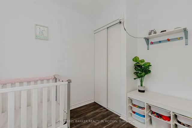 Additional image 35 of 1151 Duignan Cres