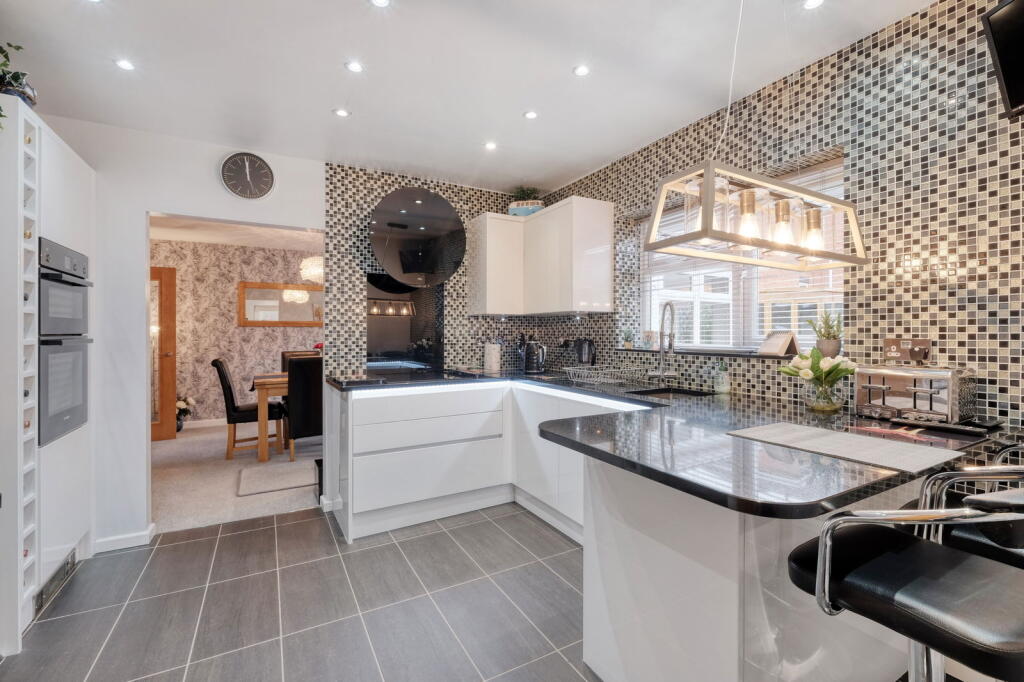 Additional image 5 of Vicarage Crescent, Redditch B97 4RP