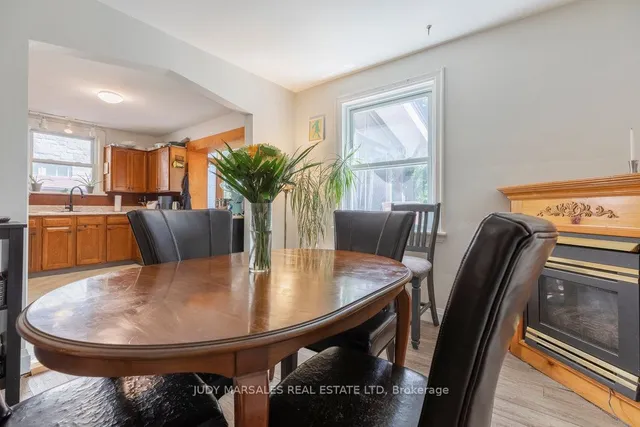 Additional image 9 of 62 Alma St