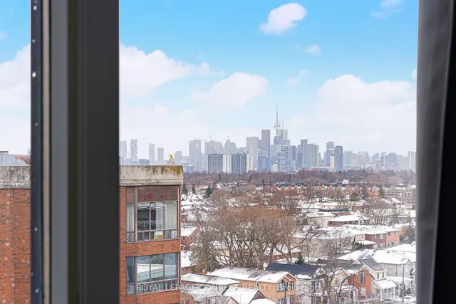 Additional image 17 of 280 Donlands Ave Unit 910