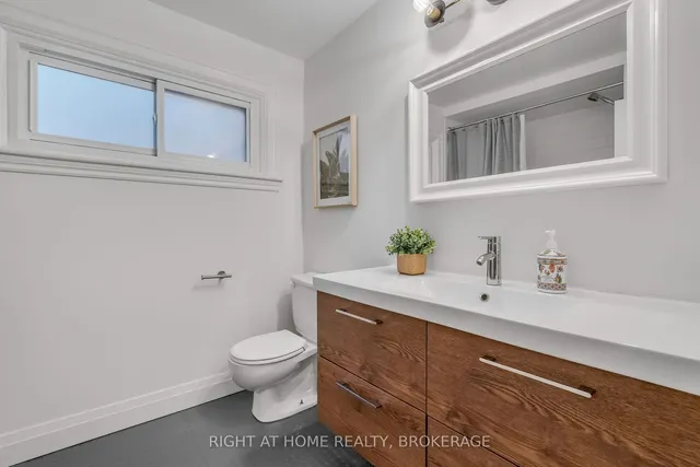 Additional image 30 of 13 Cumberland Ave