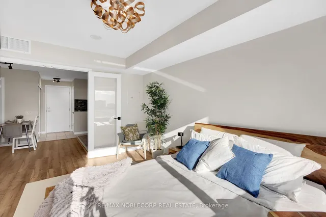 Additional image 15 of 61 Heintzman St Unit 914