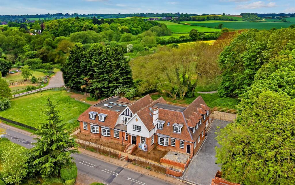 Additional image 2 of Codicote Road, Welwyn