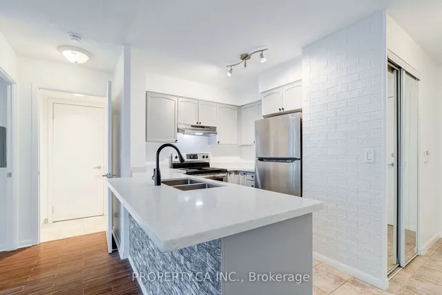 Additional image 13 of 219 Fort York Blvd Unit 1204