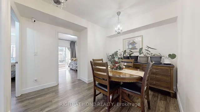 Additional image 19 of 3043 Finch Ave Unit 1016