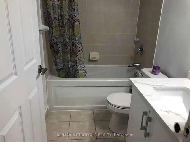 Additional image 25 of 51 Lower Simcoe St Unit 319