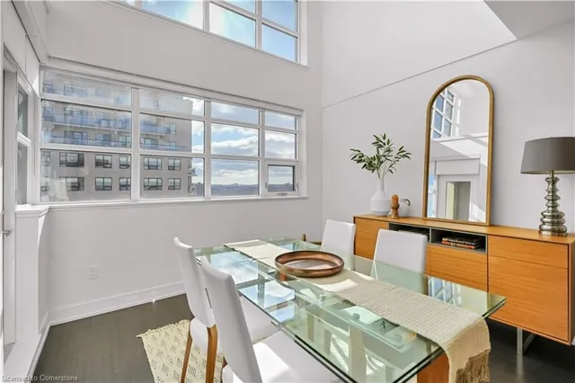 Additional image 18 of 112 Benton St Unit 707